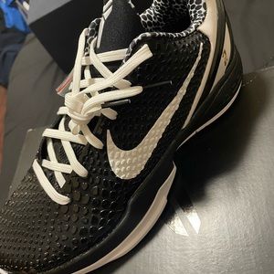 Kobe 6 size 11